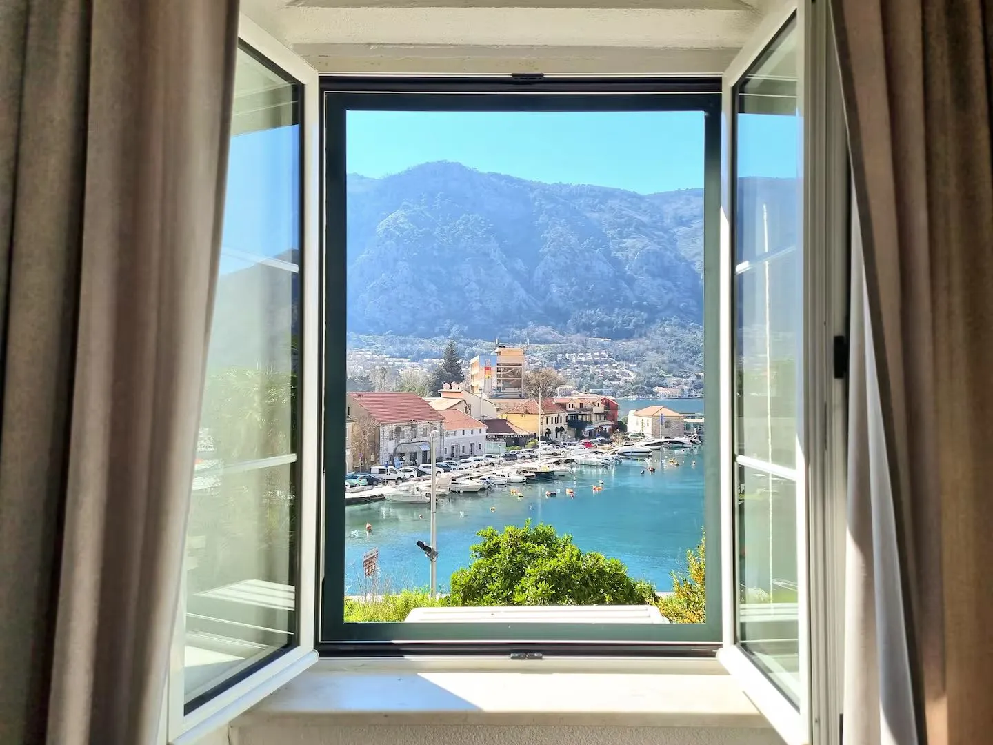 Prodaja, jednosoban stan, 42m², Stari Grad Kotor, Kotor
