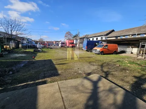 Izdavanje, poslovni prostor, 200m², Podbara, Novi Sad Sve Podlokacije - image 2