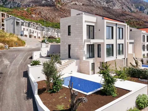 Prodaja, kuća, 195m², Reževići, Budva - image 15