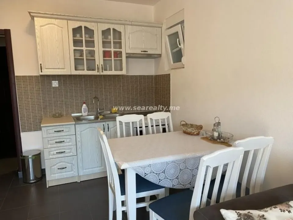 Sale, studio apartment, 45m², Đenovići, Herceg Novi