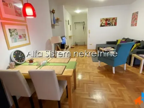 Rent, two bedroom apartment, 52m², Vračar Hram, Vračar Sve Podlokacije - image 3