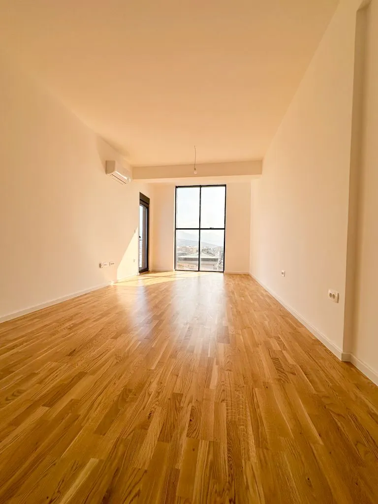 Rent, two bedroom apartment, 64m², Stari Aerodrom, Podgorica