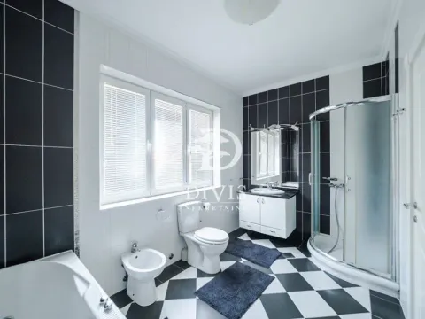 Izdavanje, kuća, 448m², Dedinje Rtv Pink, Dedinje Sve Podlokacije - image 7