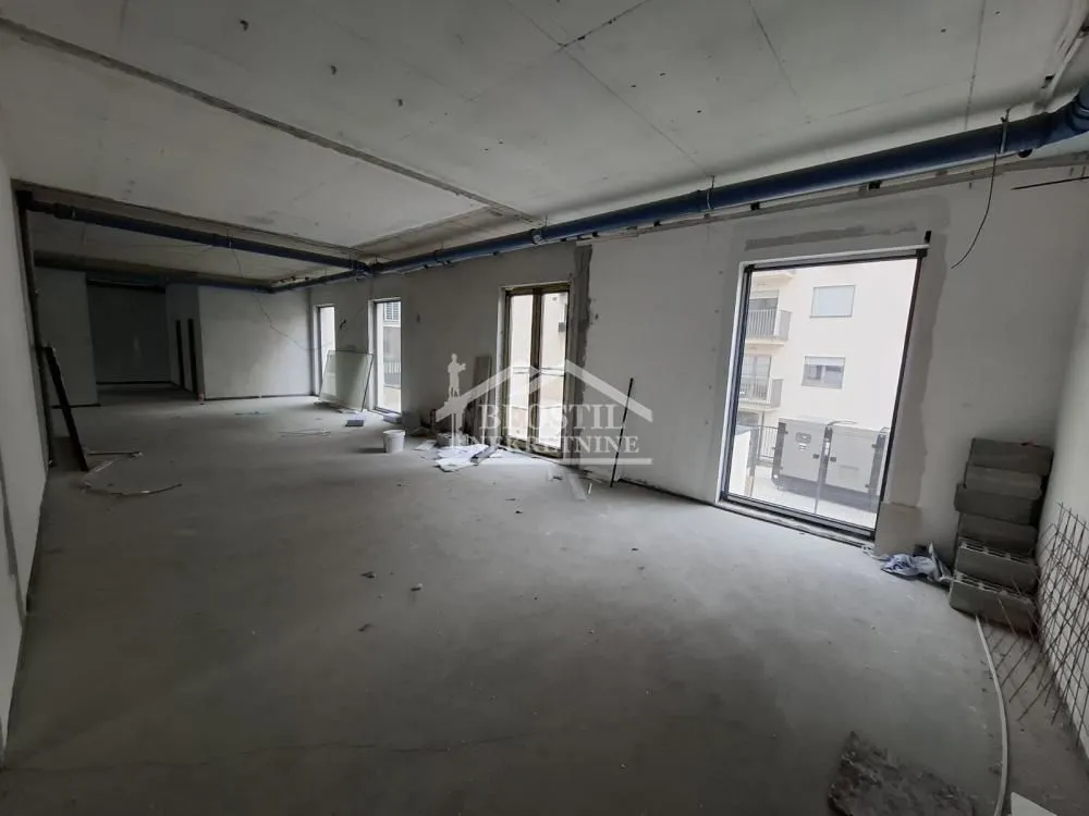 Sale, office space, 630m², Banovo Brdo, Beograd