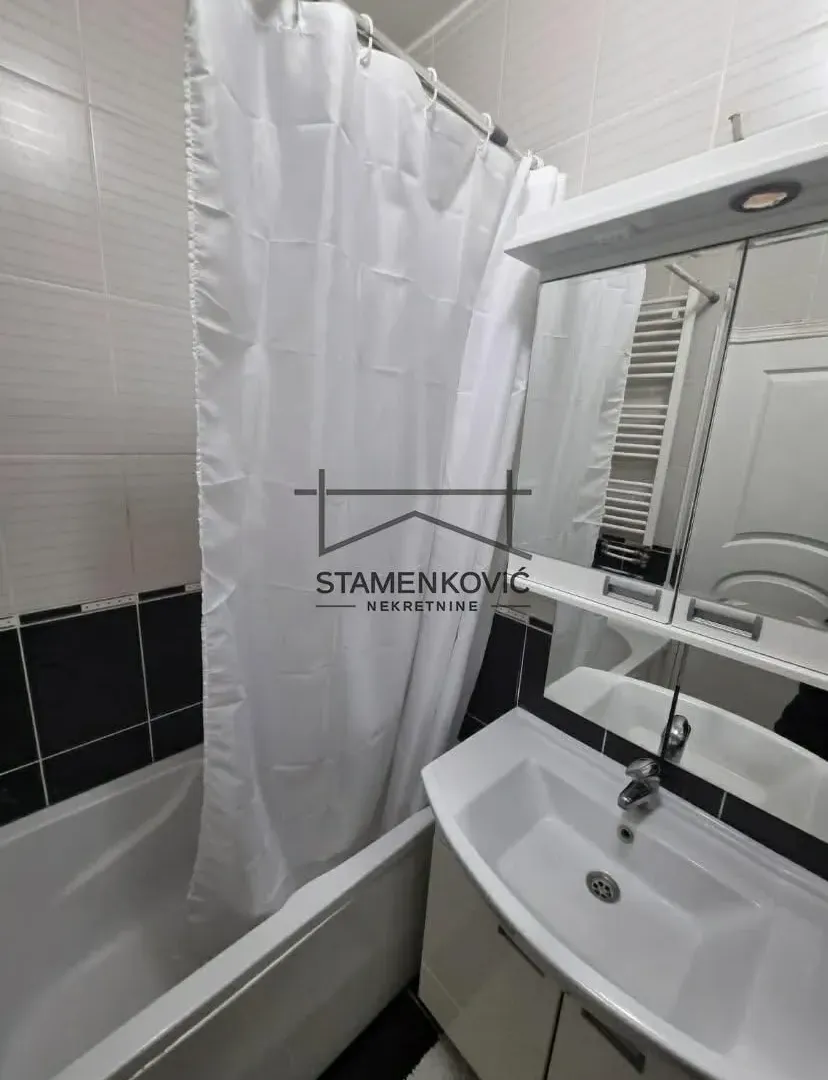 Izdavanje, dvosoban stan, 40m², Podbara, Novi Sad Sve Podlokacije