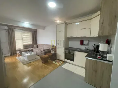Prodaja, dvosoban stan, 70m2, Ulcinj Prodaja, dvosoban stan, 70m2, Ulcinj