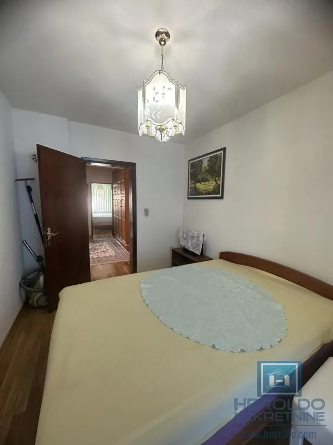 Prodaja, kuća, 300m², Ćuprija, Srbija