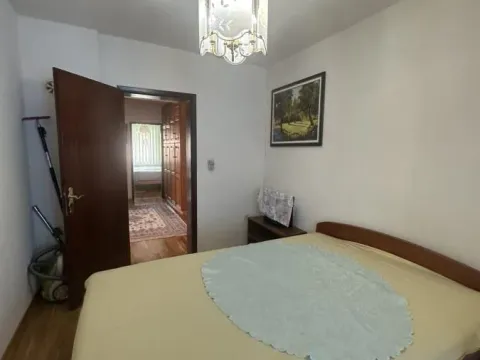 Prodaja, kuća, 300m², Ćuprija, Srbija - image 11