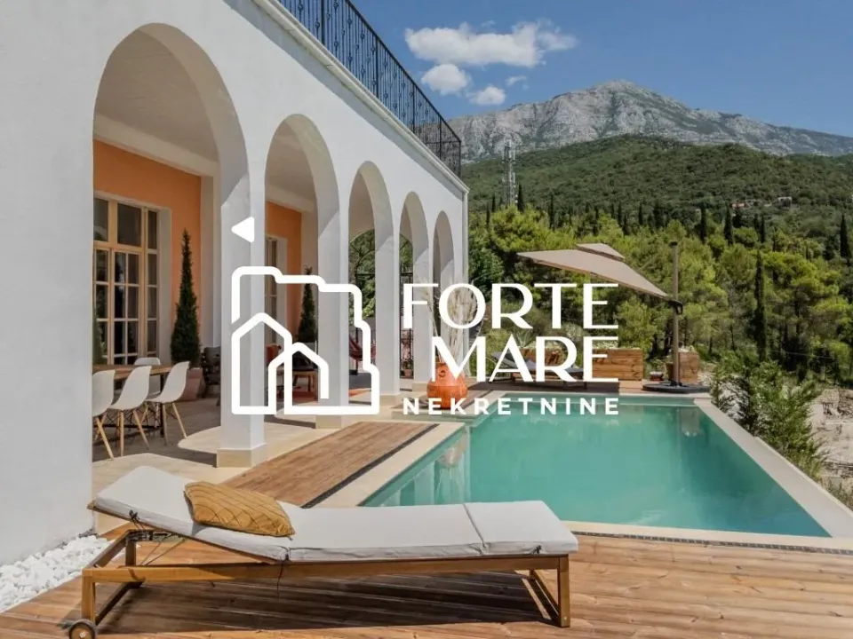 Prodaja, kuća, 353m², Ratiševina, Herceg Novi
