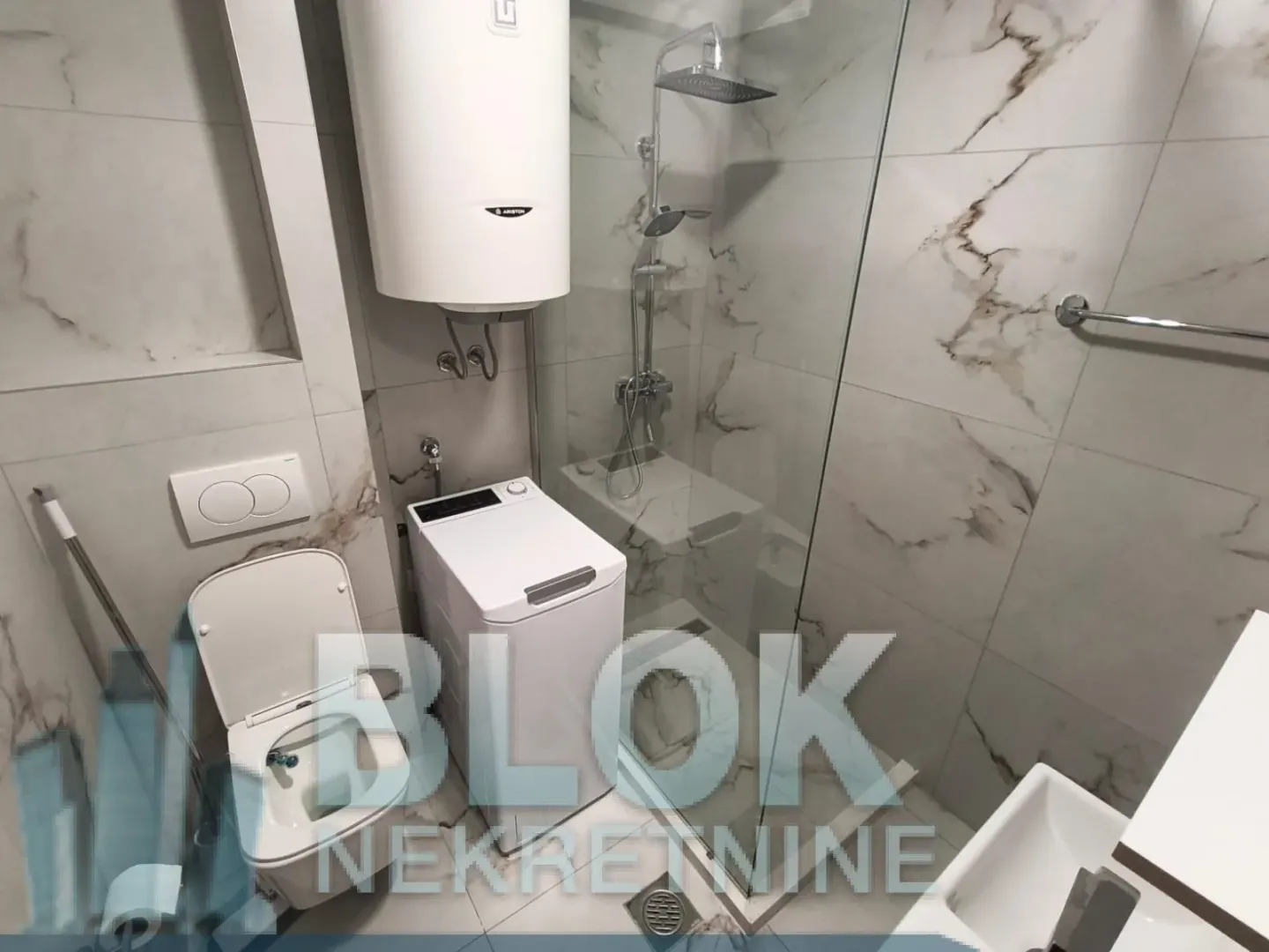 Izdavanje, jednosoban stan, 50m², Gintaš, Podgorica