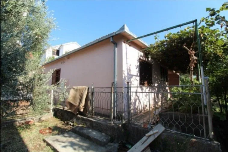 Sale, house, 138m², Bjeliši, Bar
