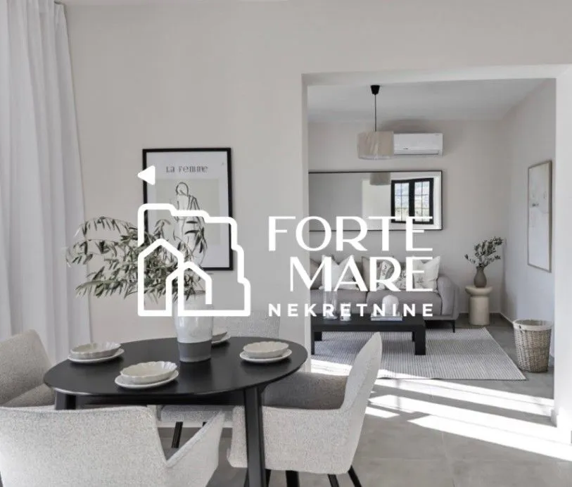 Prodaja, kuća, 424m², Tivat, Crna Gora