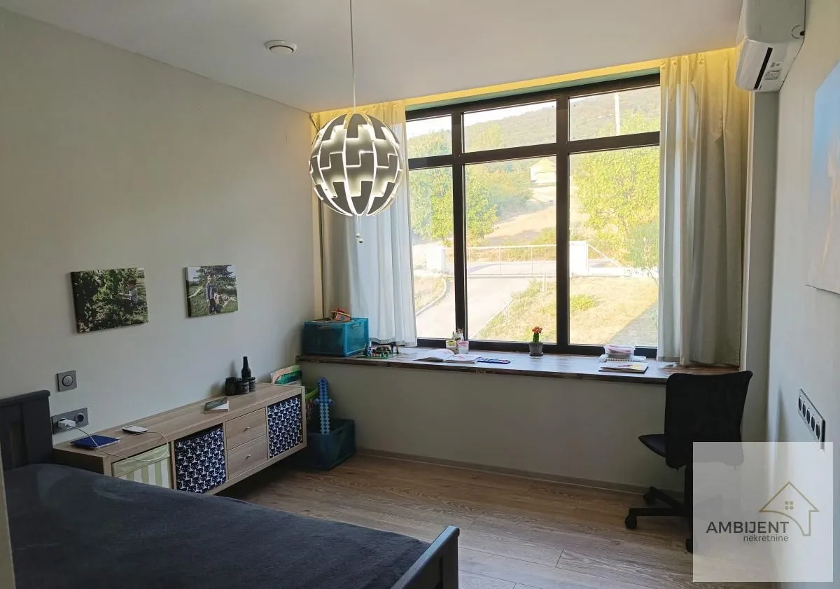 Sale, house, 600m², Sopot, Beograd