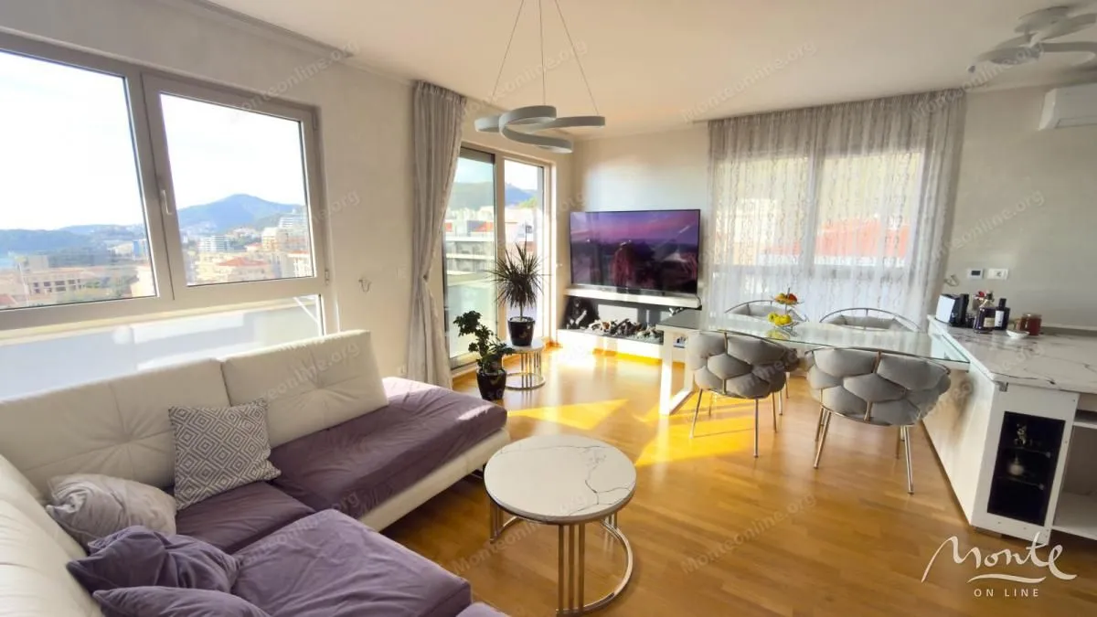 Sale, three bedroom apartment, 104m², Bečići, Budva