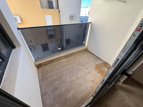 Prodaja, stan, 54m², Bar, Crna Gora - image 10