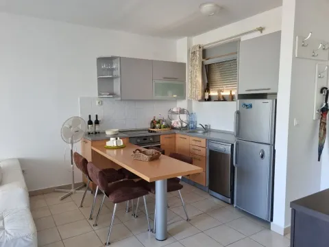 Prodaja, dvosoban stan, 54m², Petrovac, Budva - image 7