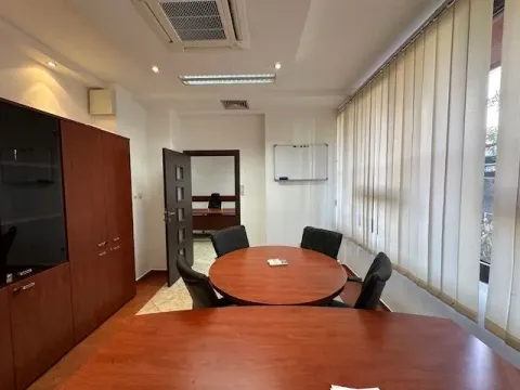 Rent, office space, 81m², Krivi Most, Podgorica - image 9