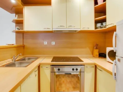 Sale, two bedroom apartment, 65m², Centar, Budva - image 6