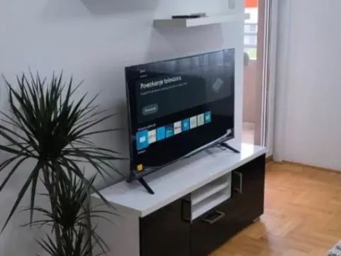 Izdavanje, jednosoban stan, 42m², Tuški Put, Podgorica - image 6