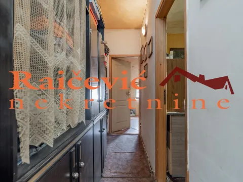 Prodaja, četvorosoban stan, 91m², Petlovo Brdo, Beograd - image 11