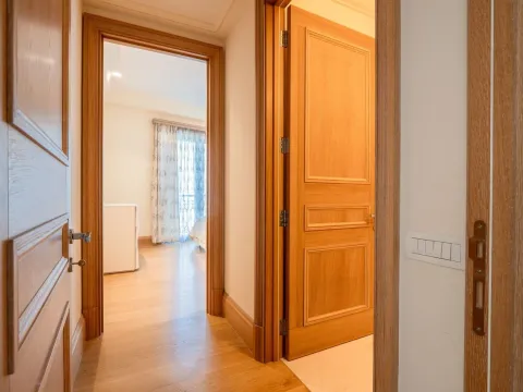 Prodaja, dvosoban stan, 123m², Porto Montenegro, Tivat - image 7