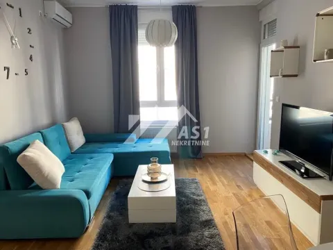 Izdavanje, stan, 62m², Novi Sad Sve Podlokacije, Novi Sad - image 1