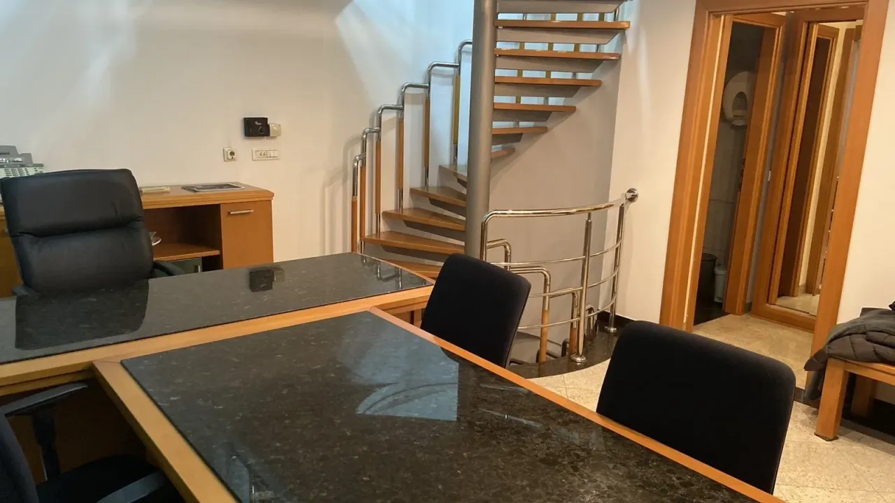 Izdavanje, poslovni prostor, 70m², Preko Morače, Podgorica