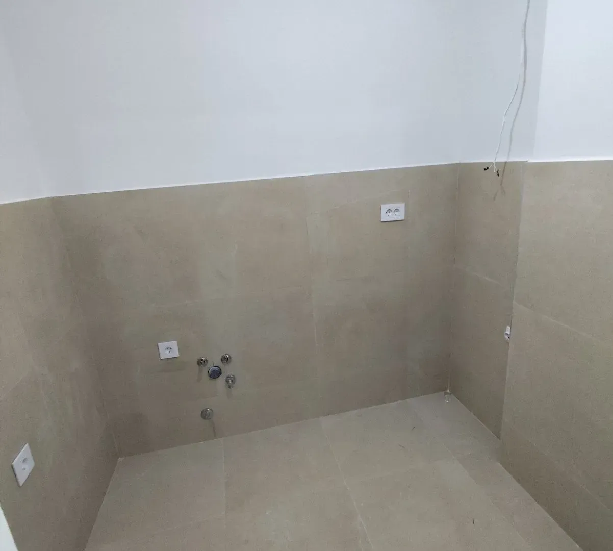Sale, apartment, 68m², Bar, Crna Gora