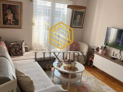 Prodaja, jednosoban stan, 39m², Stari Aerodrom, Podgorica - image 1