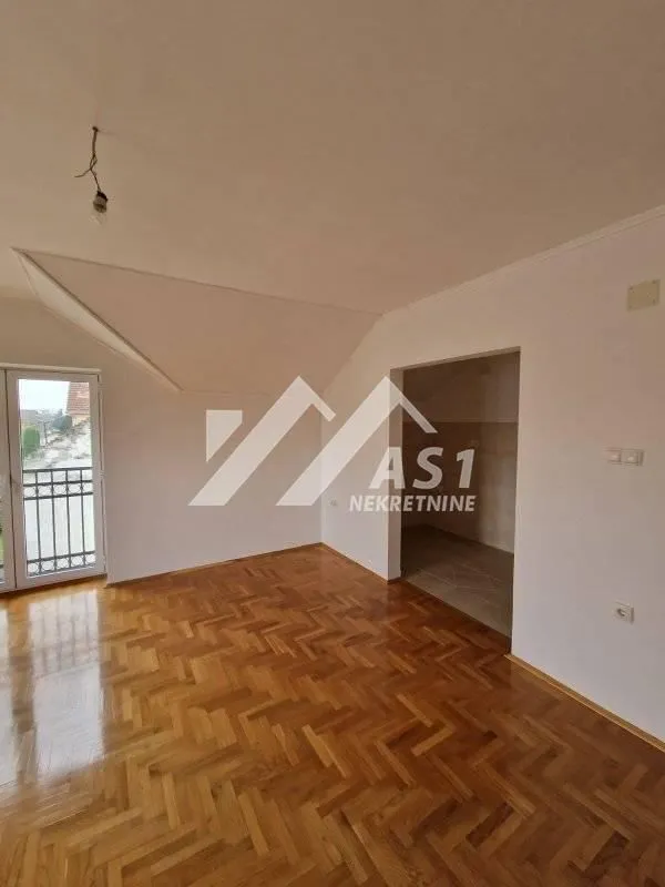 Prodaja, dvosoban stan, 52m², Bačka Palanka, Novi Sad