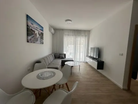 Izdavanje, jednosoban stan, 45m², Ulcinj, Crna Gora - image 6