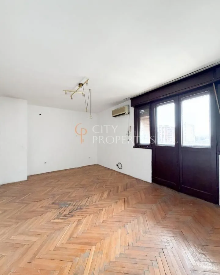 Prodaja, stan, 95m², Pobrežje, Podgorica