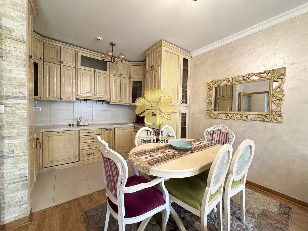 Rent, two bedroom apartment, 95m², City Kvart, Podgorica