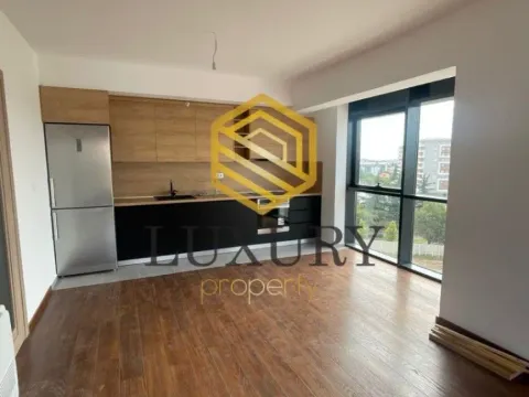 Rent, three bedroom apartment, 100m², Master Kvart, Podgorica - image 9