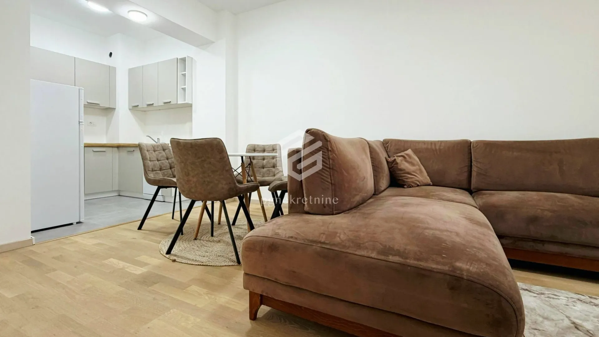 Rent, one bedroom apartment, 58m², Momišići, Podgorica