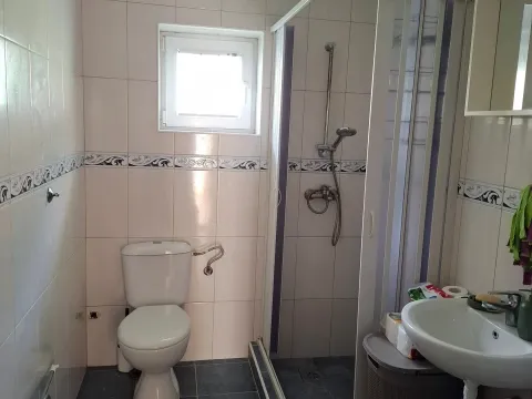 Rent, two bedroom apartment, 70m², Dub, Kotor - image 10