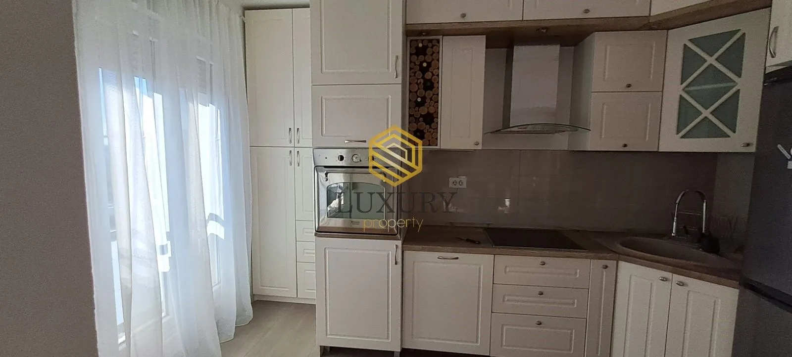 Izdavanje, jednosoban stan, 50m², City Kvart, Podgorica
