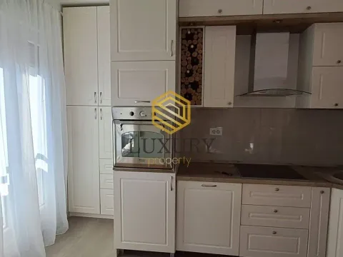 Izdavanje, jednosoban stan, 50m², City Kvart, Podgorica - image 14