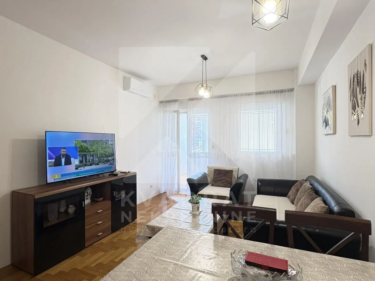 Rent, two bedroom apartment, 60m², City Kvart, Podgorica