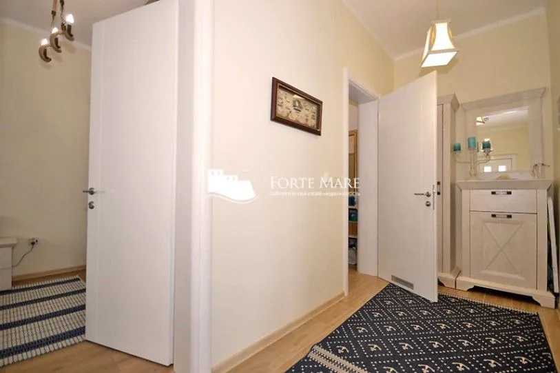 Prodaja, trosoban stan, 80m², Đenovići, Herceg Novi