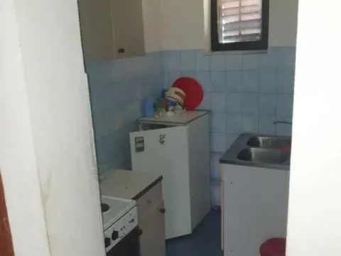 Prodaja, kuća, 730m², Bar, Crna Gora - image 10