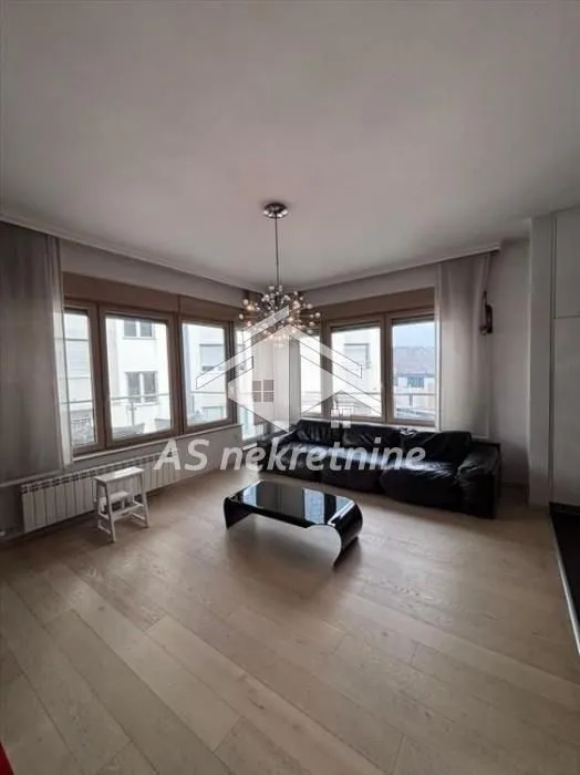 Rent, four bedroom apartment, 105m², Savski Venac, Beograd