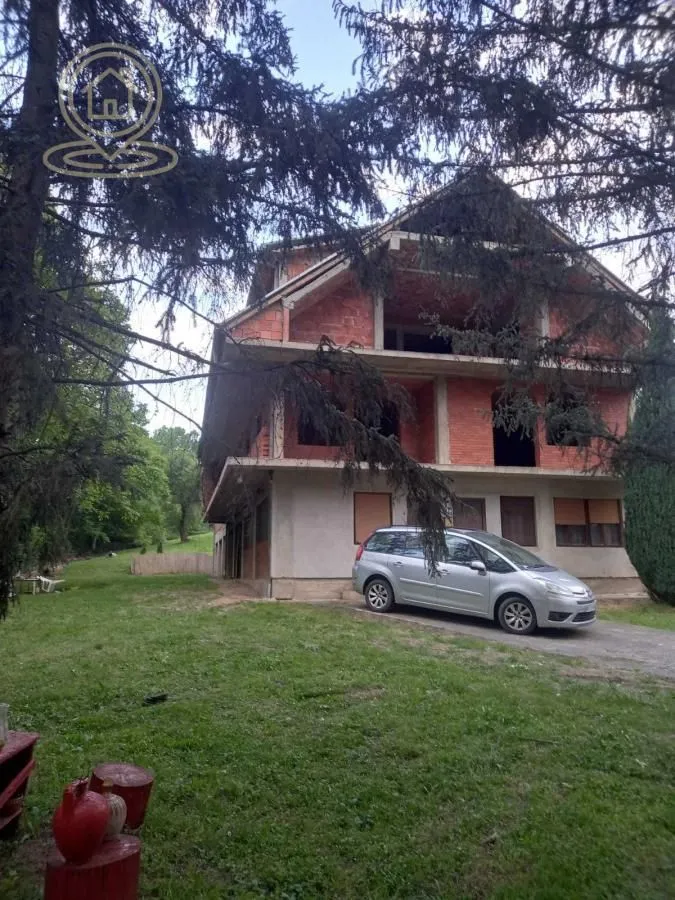 Prodaja, plac, 3885m², Palilula, Niš