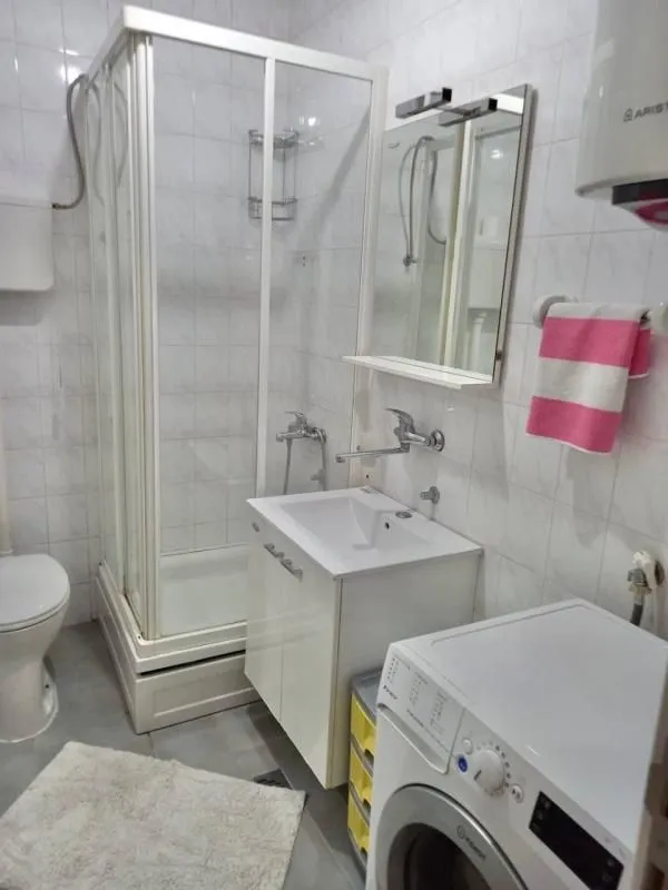 Sale, two bedroom apartment, 63m², Velji Vinogradi, Budva