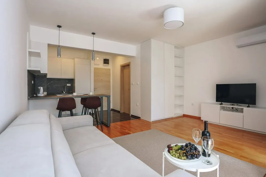 Prodaja, garsonjera, 34m², Bečići, Budva