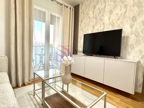 Rent, one bedroom apartment, 38m², Zabjelo, Podgorica - image 8