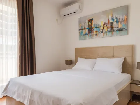 Sale, one bedroom apartment, 64m², Bečići, Budva - image 3