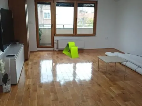 Rent, office space, 93m², Medijana, Niš - image 3