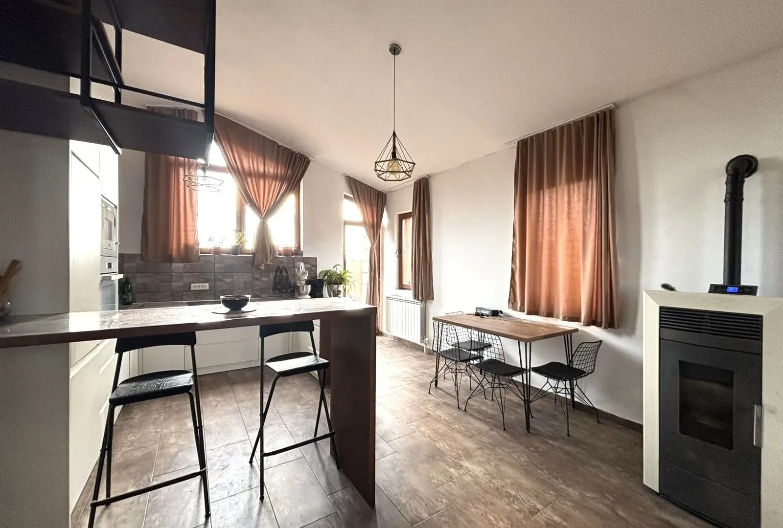 Prodaja, kuća, 115m², Grlić, Danilovgrad