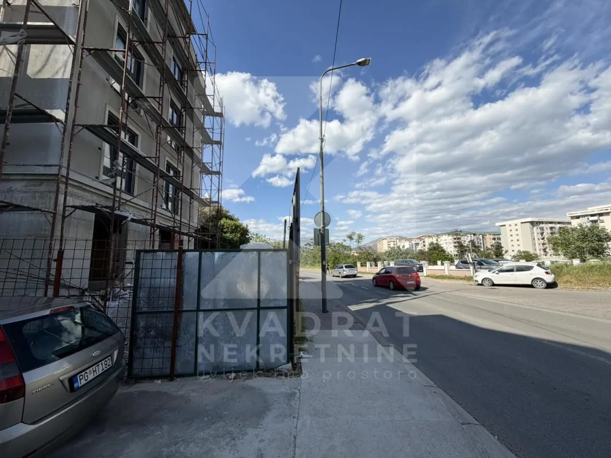 Prodaja, jednosoban stan, 49m², Vezirov Most, Podgorica